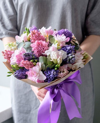 Бесплатная доставка цветов в Молочанске